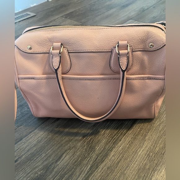 Coach Pink Leather Bag w/Shoulder Strap - Picture 3 of 9